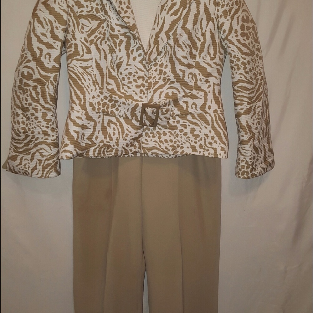 Liz Claiborne Tan and White Animal Print Jacket
